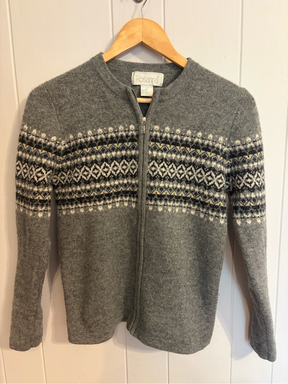 Rosanna Women’s Gray Zip-Up Fair Isle Wool Sweater with Navy Accents